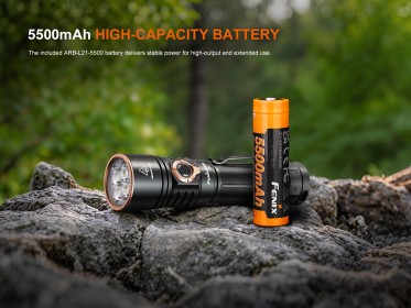 LED svjetiljka na punjenje Fenix E40R
